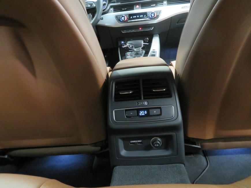 aa Audi A5 Sportback Quattro S line 45 TDI