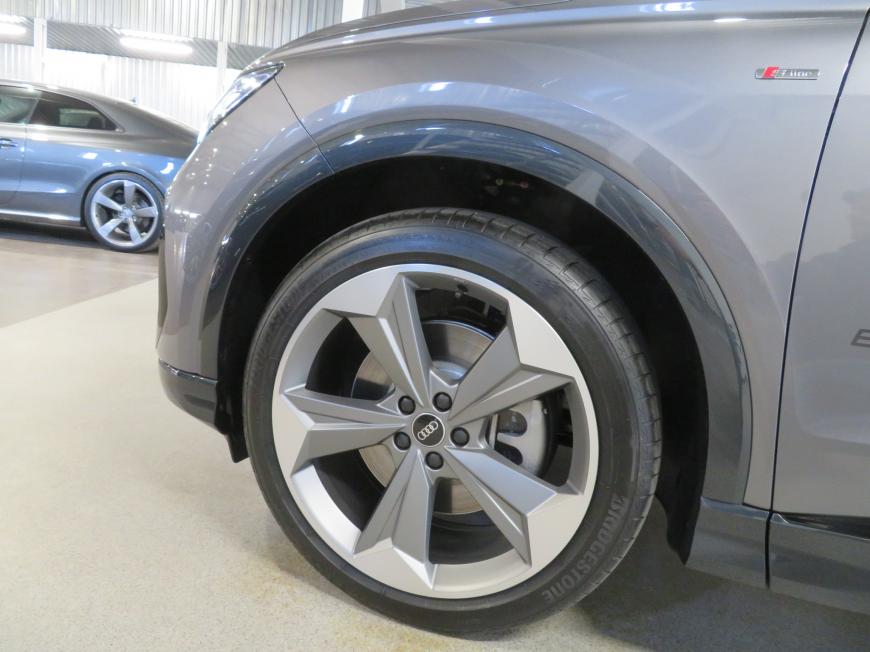 aa Audi Q4 Sportback 50 e-tron quattro 220kW