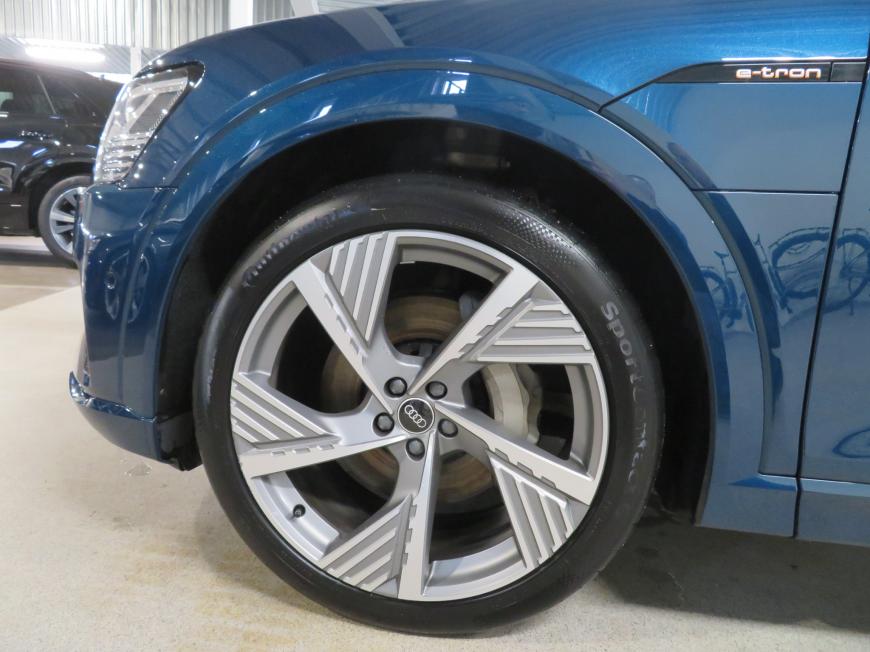 aa Audi e-tron advanced 55 quattro 300kW