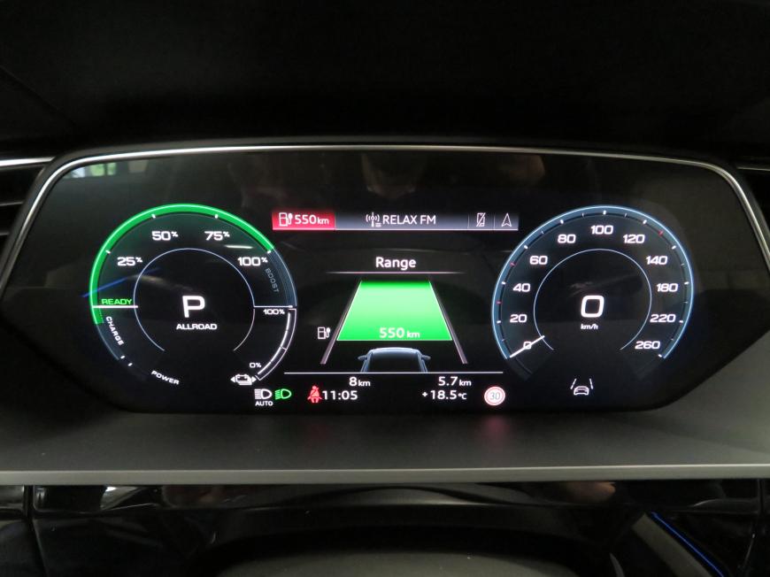 aa Audi Q8 e-tron Sportback S line quattro 55 300kW