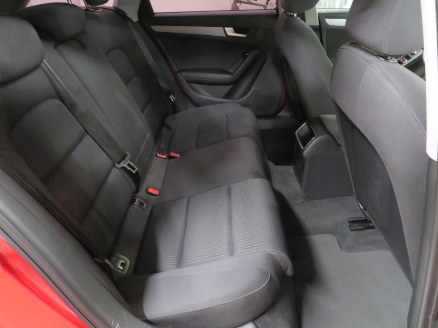 aa Audi A4 Avant Quattro TDI