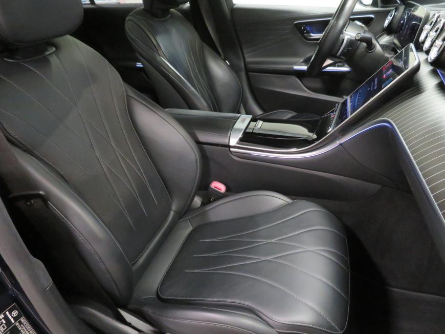 aa Mercedes-Benz C 300 4Matic AMG