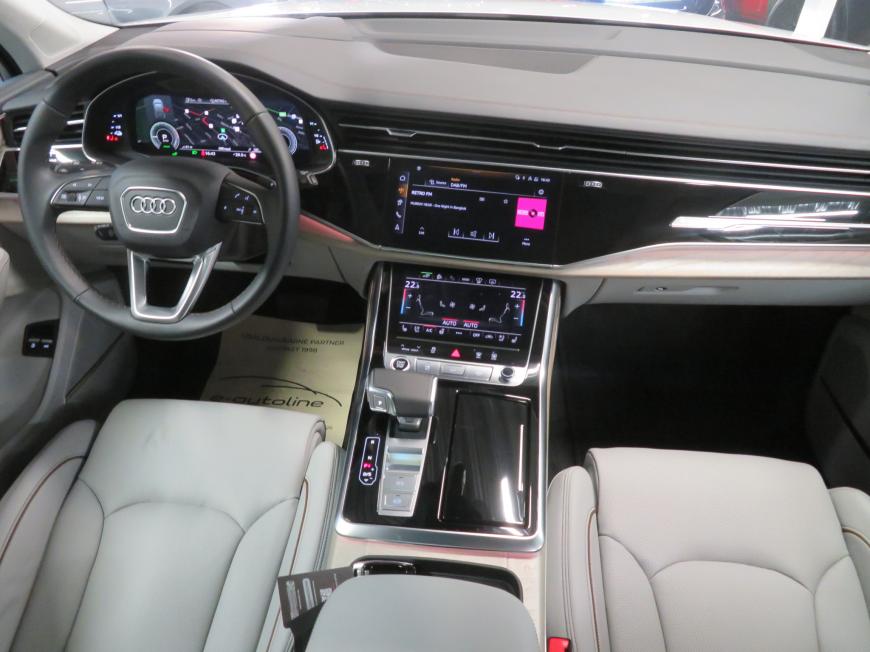 aa Audi Q7 S line 55 TFSI e quattro