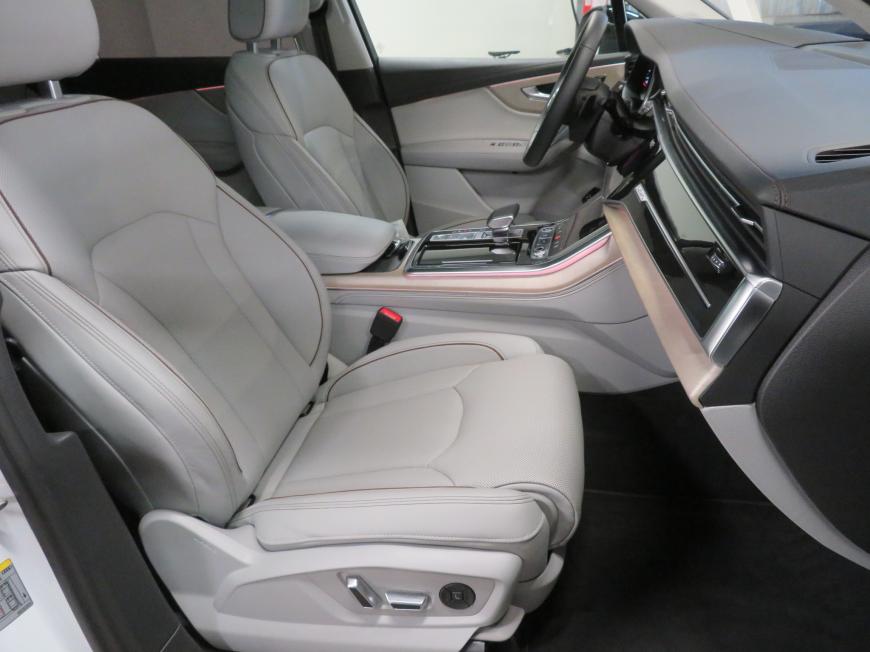 aa Audi Q7 S line 55 TFSI e quattro