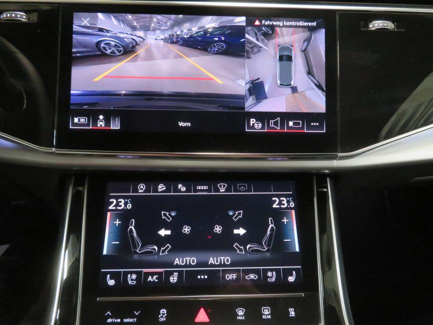 aa Audi Q7 SUV S line 45 TDI
