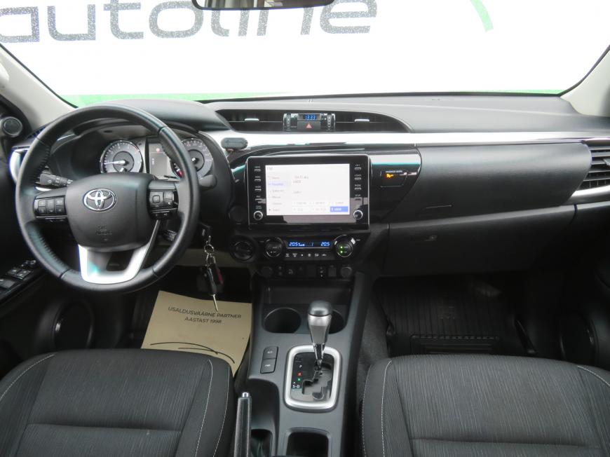 aa Toyota Hilux 