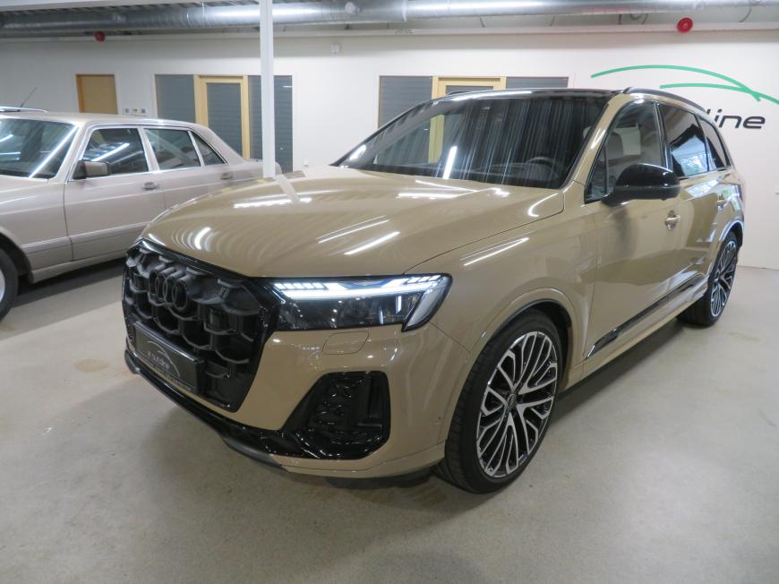 aa Audi Q7 SUV S line 45 TDI