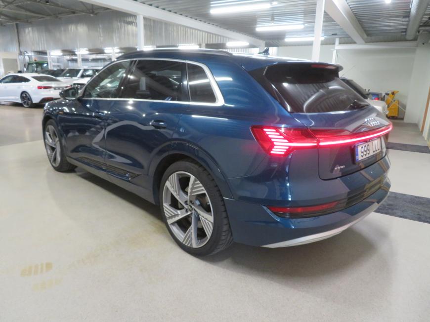 aa Audi e-tron advanced 55 quattro 300kW