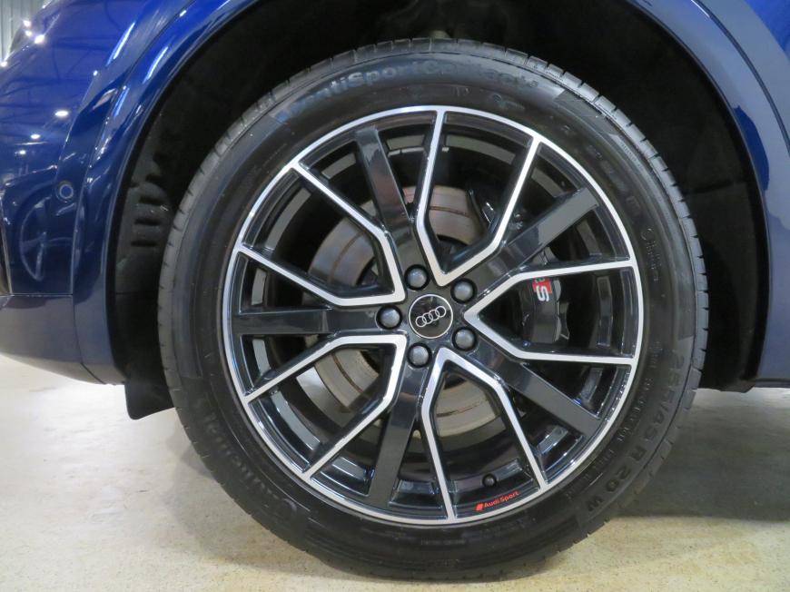 aa Audi SQ5 quattro TDI