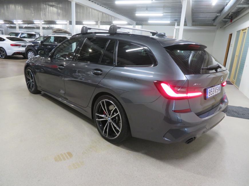 aa BMW 330 d xDrive Touring M-Sportpakett