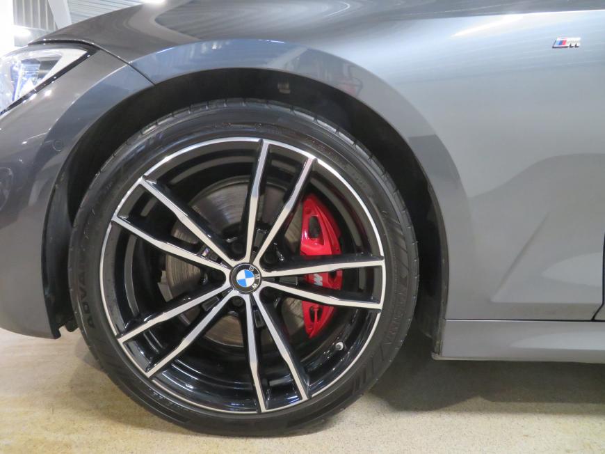 aa BMW 330 d xDrive Touring M-Sportpakett