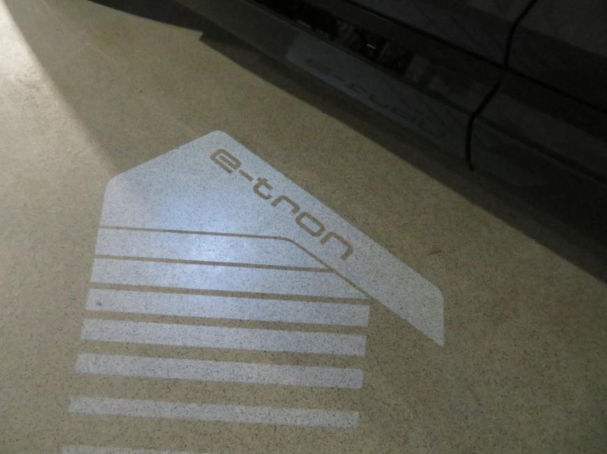 aa Audi Q4 e-tron 45 Sportback S line quattro 210kW