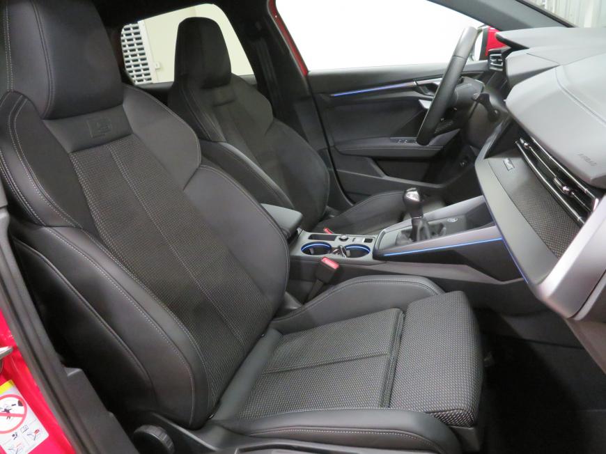 aa Audi A3 Sportback S line 30 TFSI