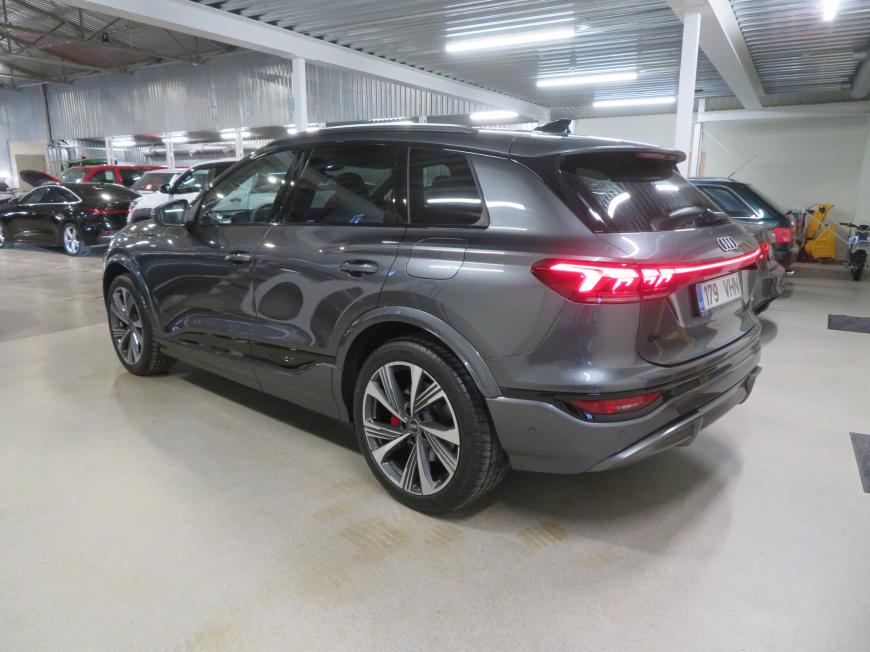 aa Audi Q6 e-tron SUV S line quattro 285kW