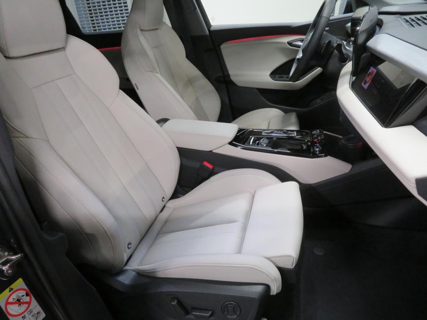 aa Audi Q6 e-tron SUV S line quattro 285kW