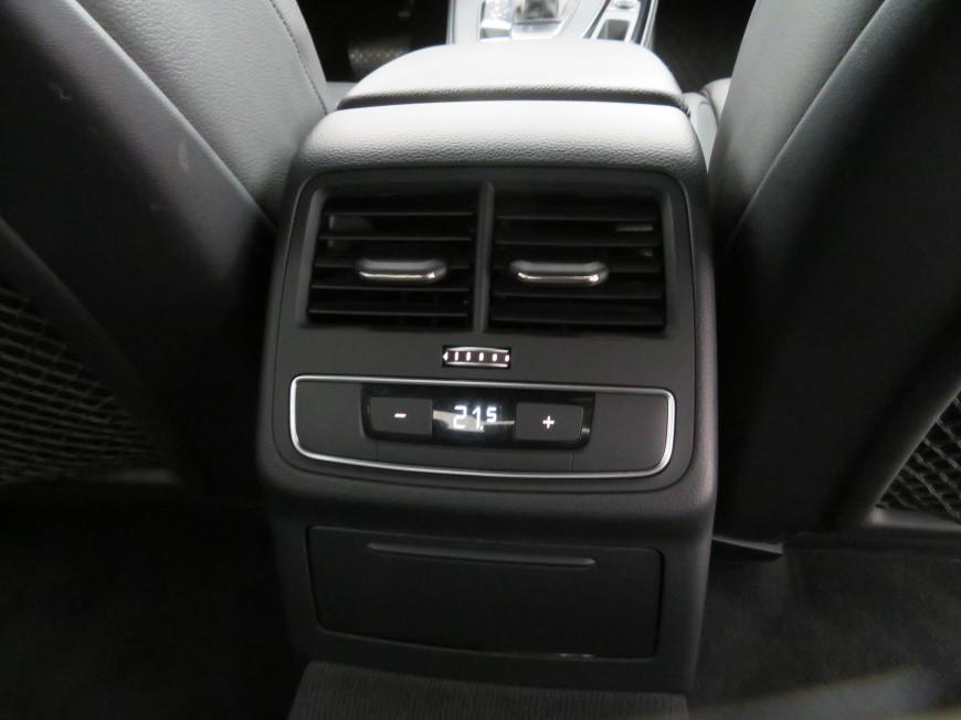 aa Audi A4 Lim. TDI quattro