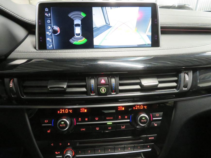 aa BMW X6 xDrive 30D