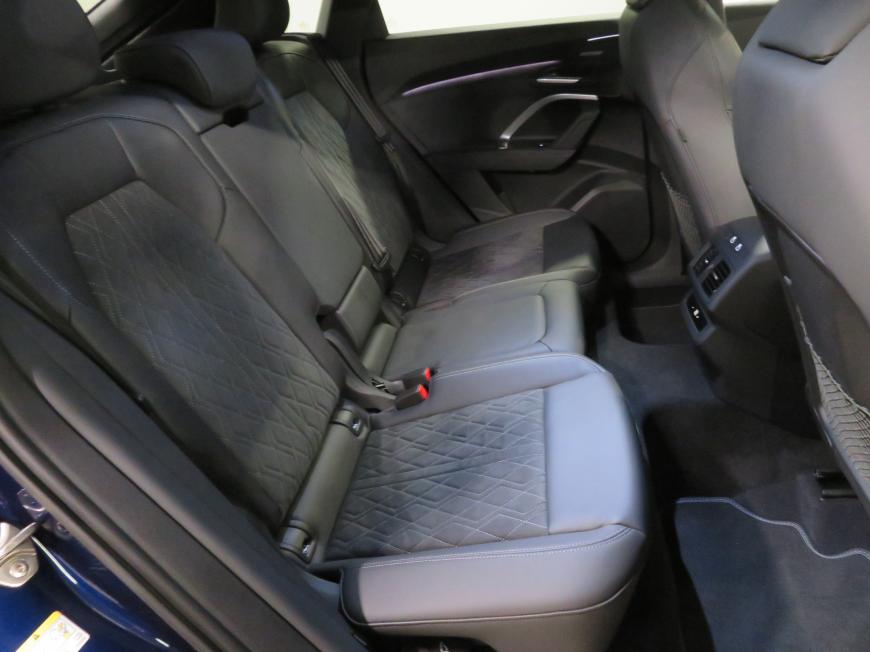 aa Audi Q5 Sportback quattro S line TFSI