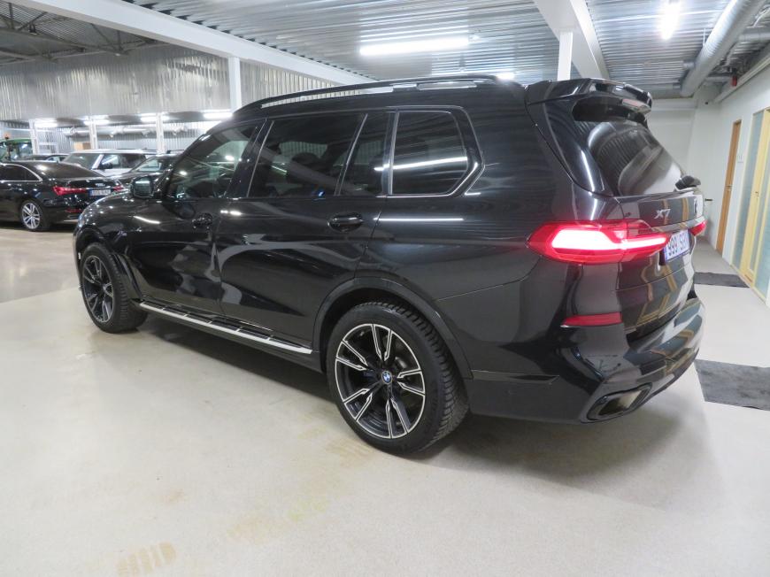 aa BMW X7 xDrive40d M Sportpakett