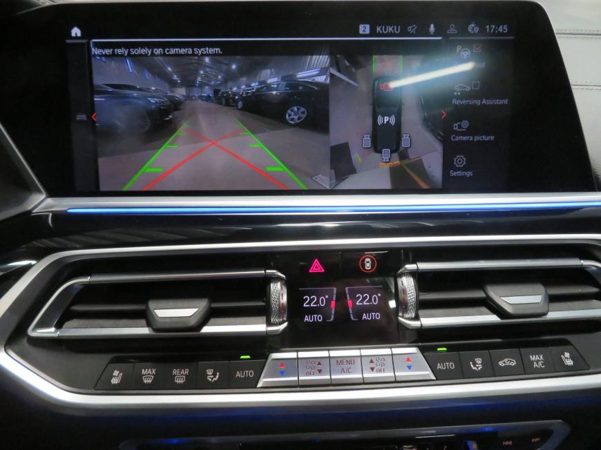 aa BMW X7 xDrive40d M Sportpakett