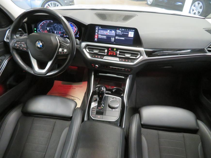 aa BMW 330 D