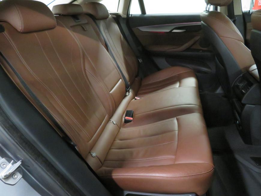 aa BMW X6 xDrive 30D