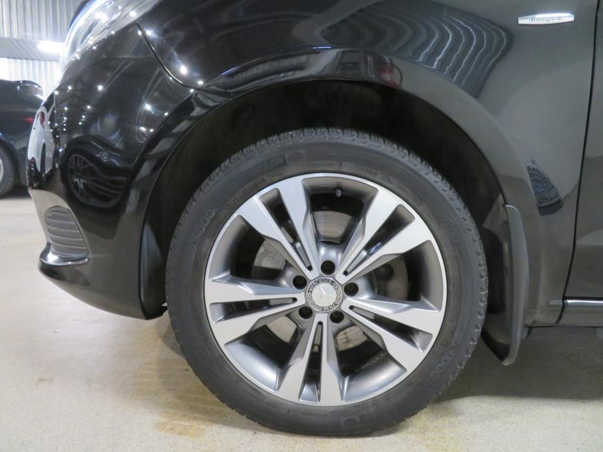 aa Mercedes-Benz V 250 4Matic Avantgarde N1