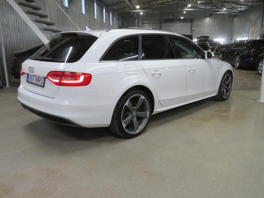 aa Audi A4 Avant S-line