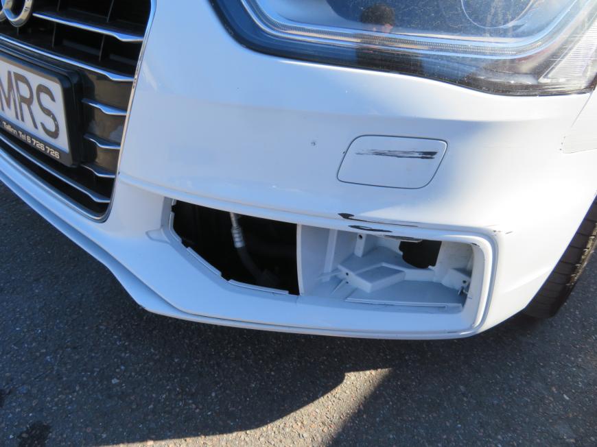 aa Audi A4 Avant S-line