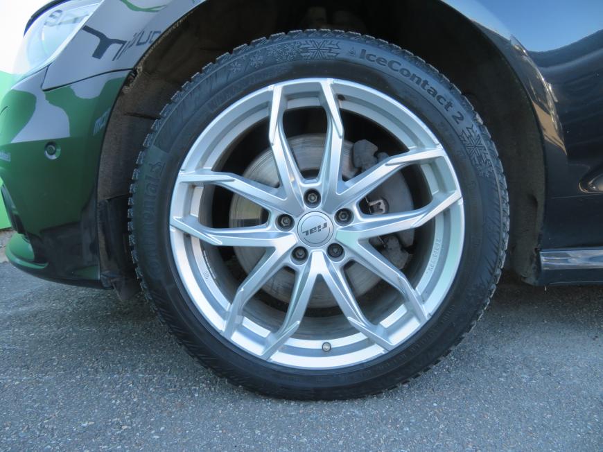 aa Audi A6 Avant quattro S-line