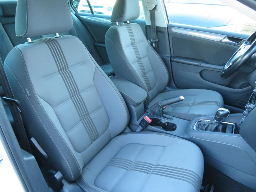 aa Volkswagen Jetta TSI Allstar