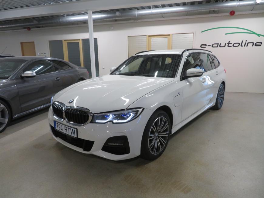 aa BMW 330 e xDrive Touring M-Sportpakett