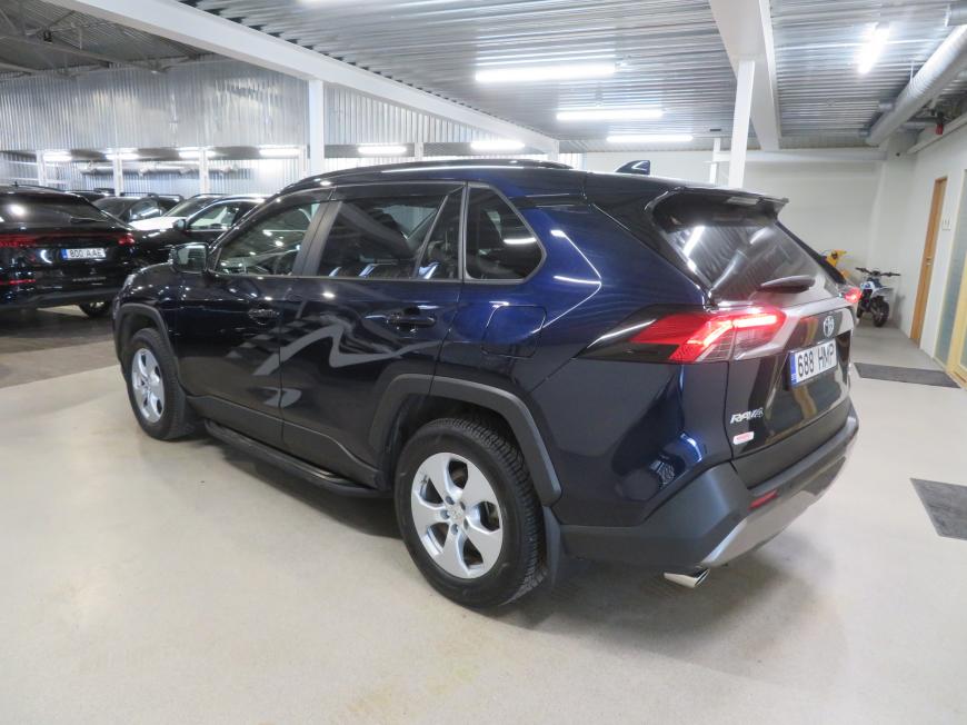 aa Toyota RAV4 Luxury Limited