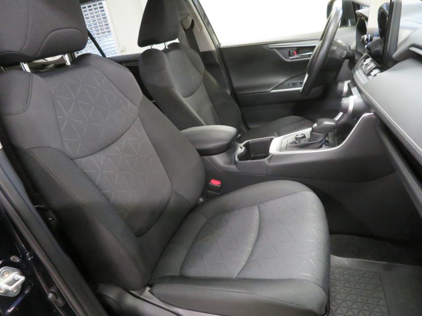 aa Toyota RAV4 Luxury Limited