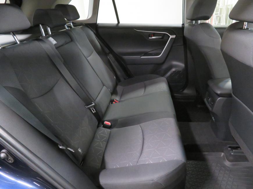 aa Toyota RAV4 Luxury Limited