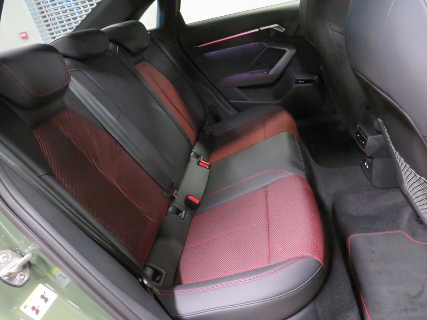 aa Audi S3 Limousine quattro TFSI