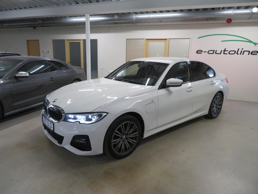 aa BMW 330 e xDrive M-Sportpakett