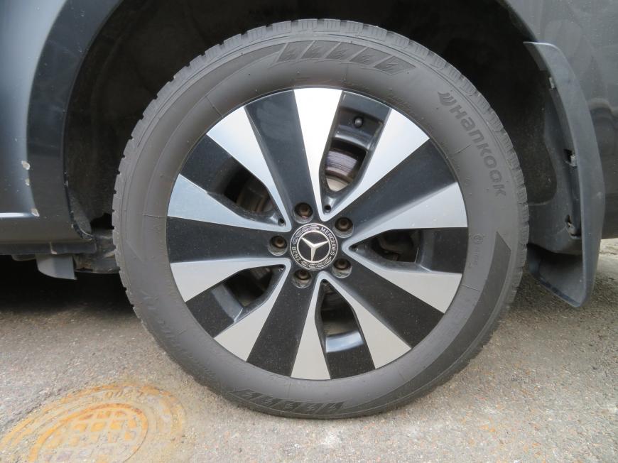 aa Mercedes-Benz Vito 119CDi 4x4