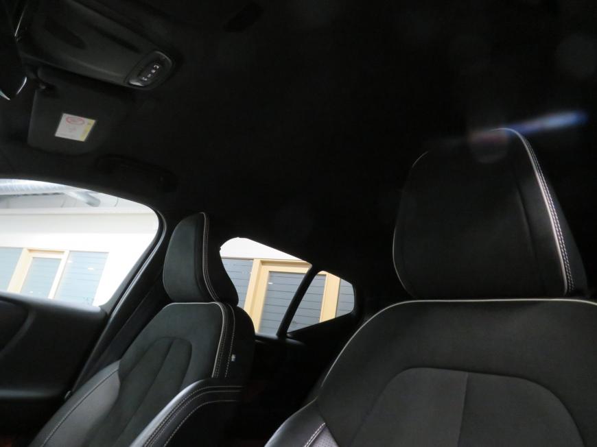 aa Volvo XC40 R-Design T4