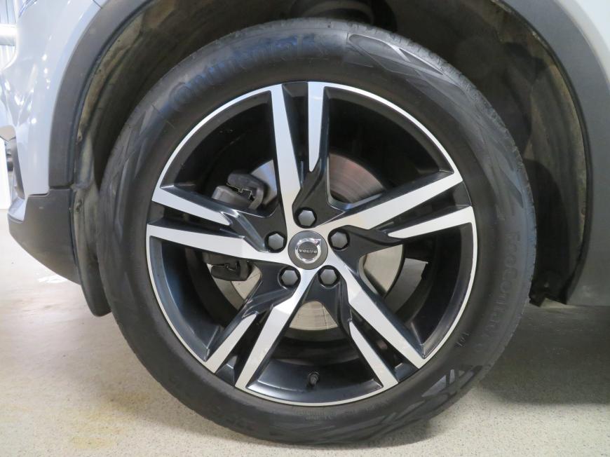 aa Volvo XC40 R-Design T4
