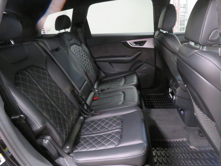 aa Audi SQ7 N1 KAT