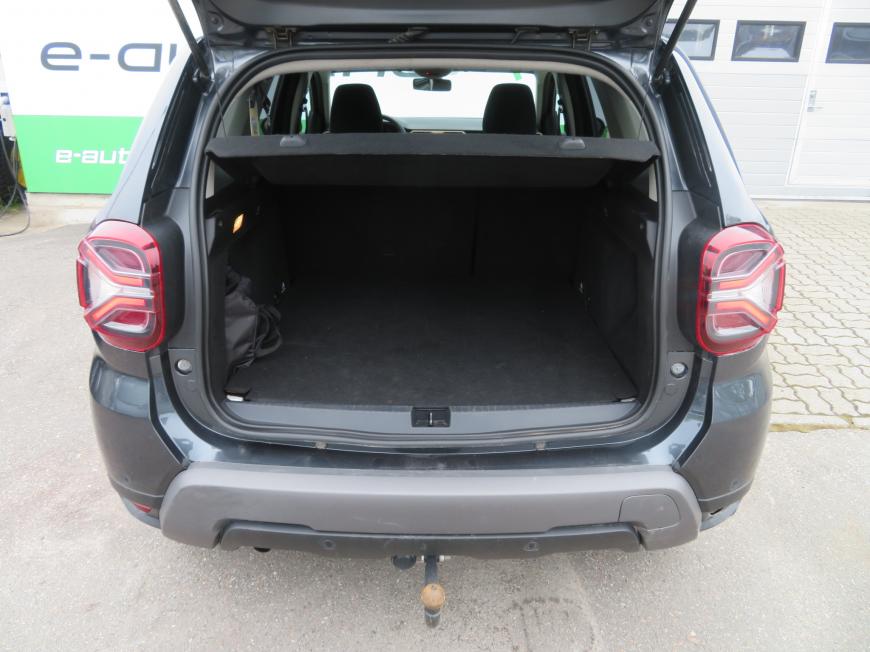 aa Dacia Duster 