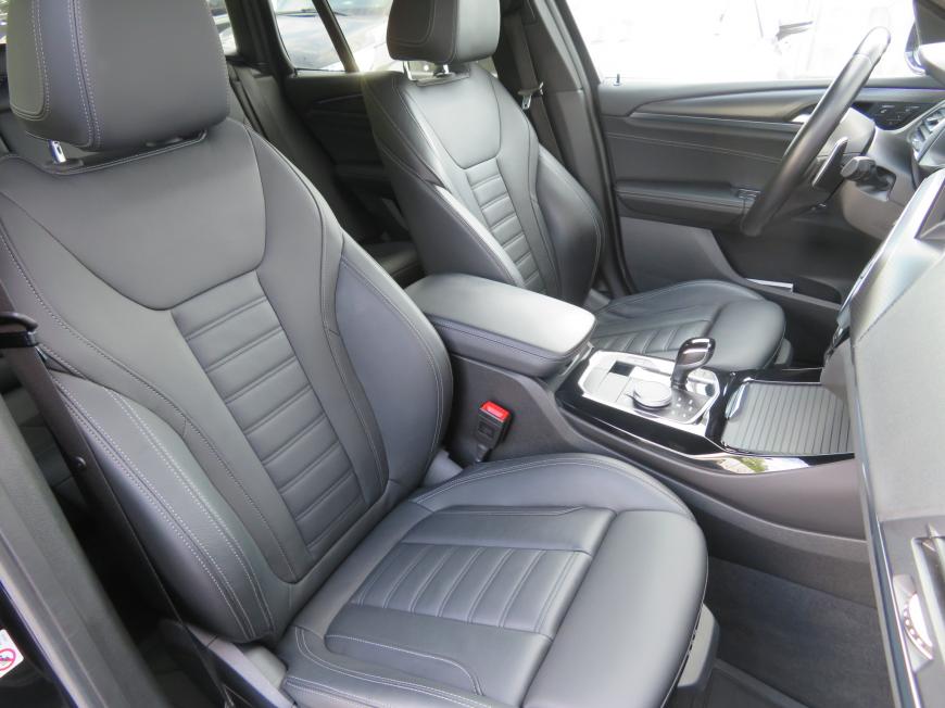 aa BMW X3 xDrive20d M-Sportpakett