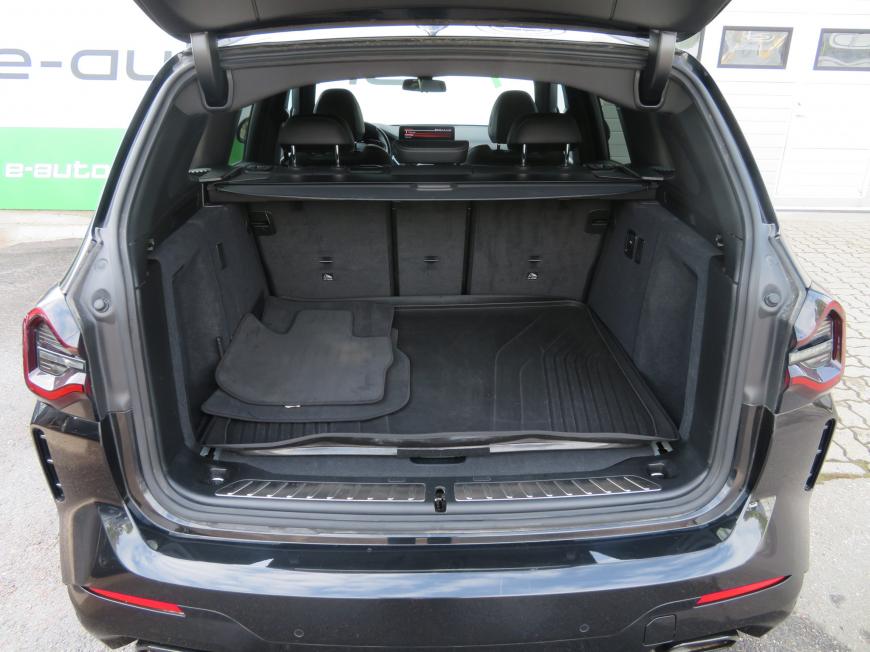 aa BMW X3 xDrive20d M-Sportpakett