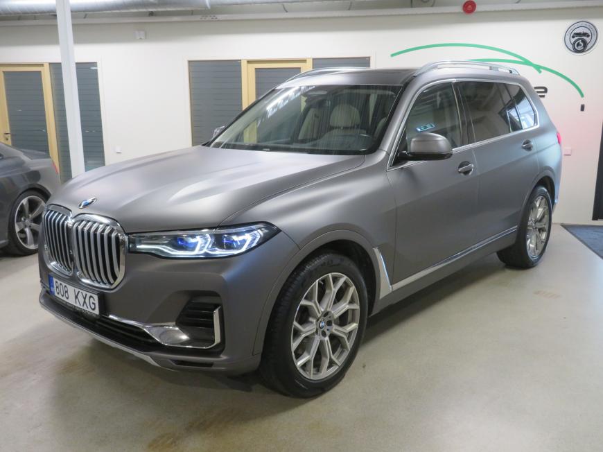 aa BMW X7 xDrive40d