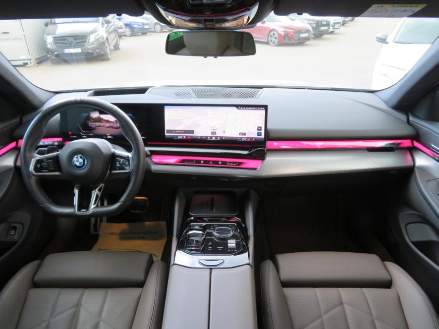 aa BMW i5 eDrive40 M-Sportpakett