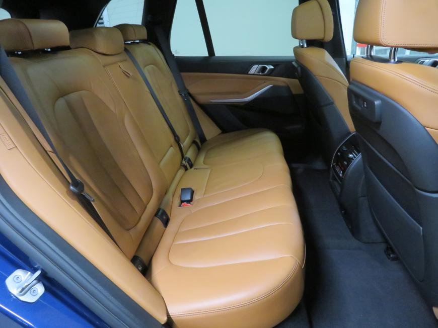 aa BMW X5 xDrive 40d