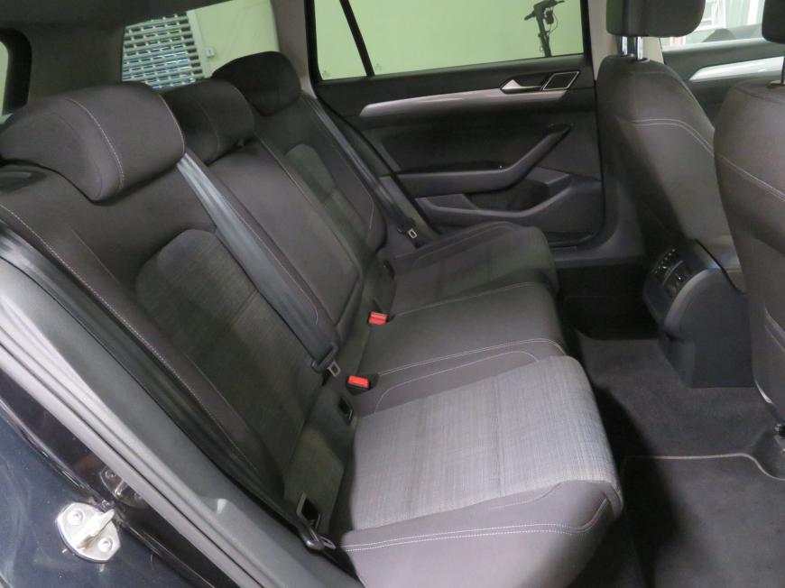 aa Volkswagen Passat Variant Business TSI