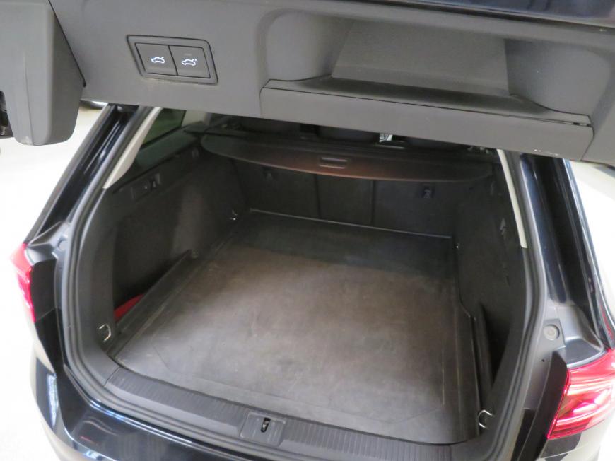 aa Volkswagen Passat Variant Business TSI