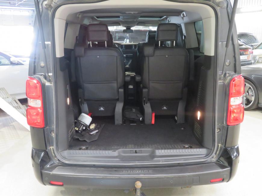 aa Toyota ProAce Verso Long Double side door Executive